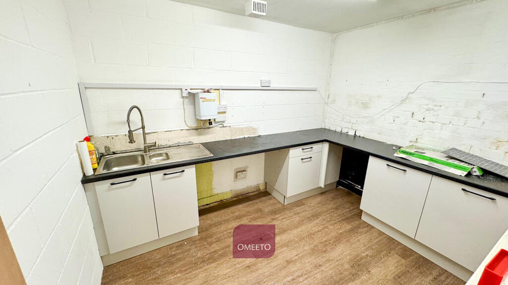 Additional property image - Bay 1 Basford Warehouse, Derby Road, Heanor, DE75 7QL