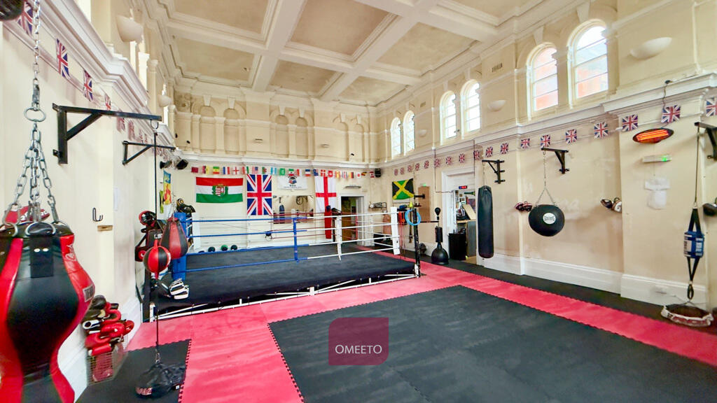 Main image of property: 1b Wyllie Mews, Burton-On-Trent, Staffordshire, DE14 1BF