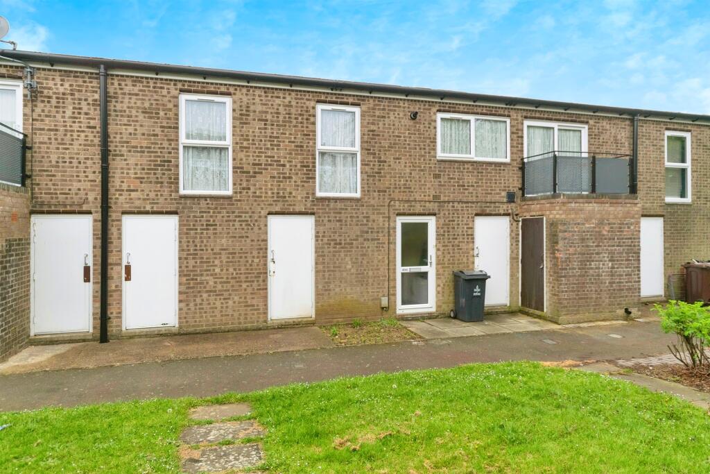 2 bedroom for sale in Ripon Road, Stevenage, SG1