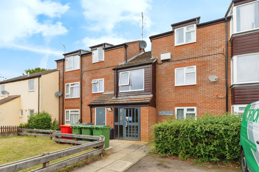 Main image of property: Kestrel Close, Stevenage