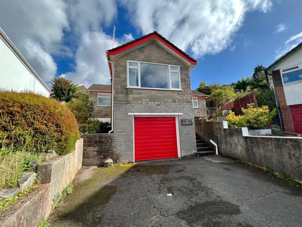 2 bedroom bungalow for sale in Grosvenor Close, Torquay, TQ2