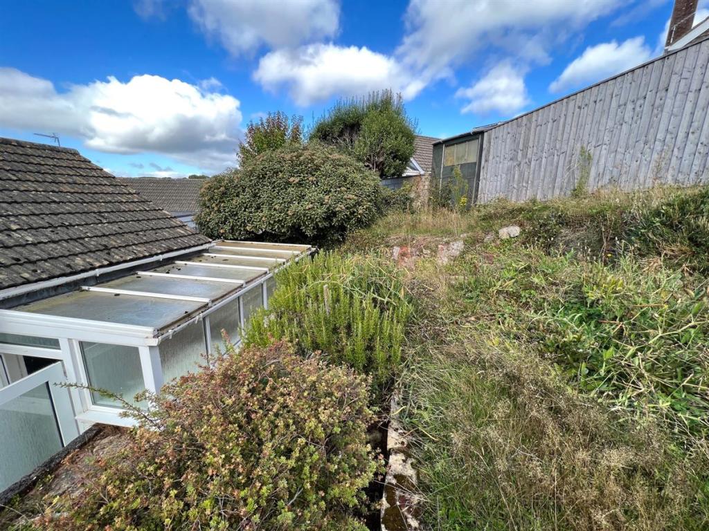 2 bedroom bungalow for sale in Grosvenor Close, Torquay, TQ2