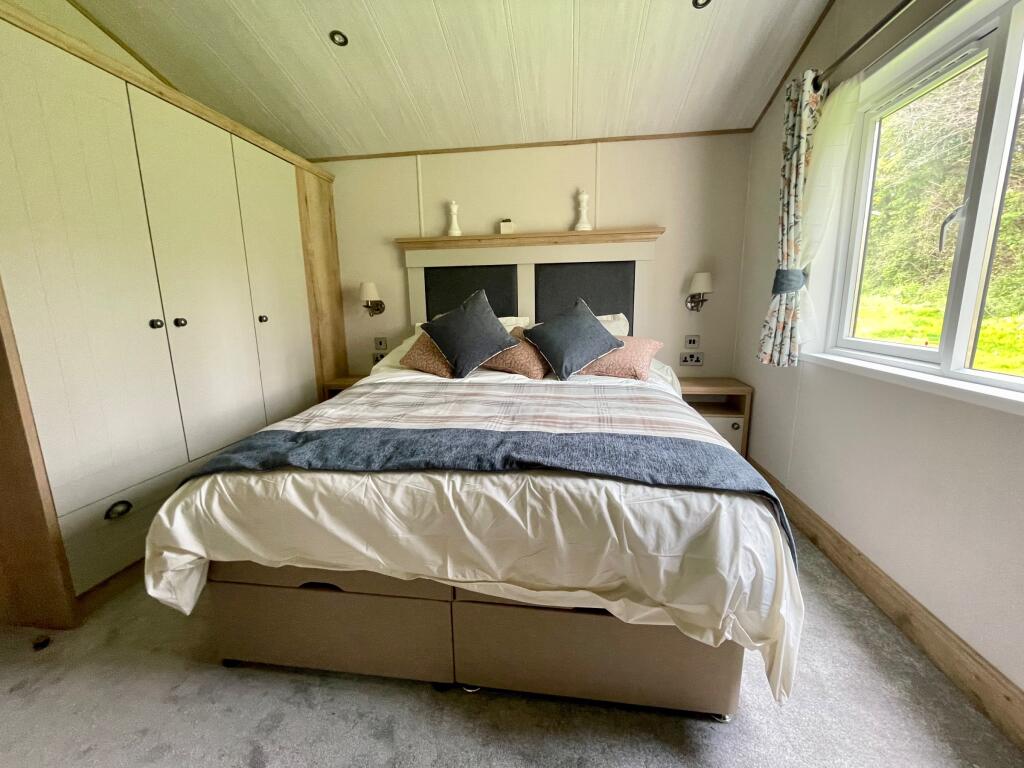 2 bedroom park home for sale in 29 Hillview, Hoburne Torbay, Grange Road, Paignton, TQ4