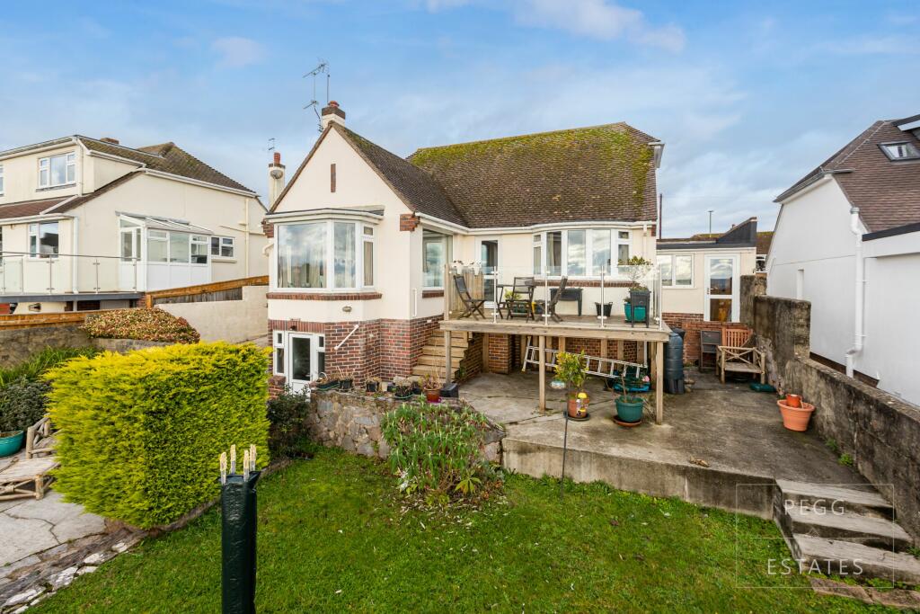 3 bedroom bungalow for sale in Winsu Avenue, Preston, Paignton, TQ3
