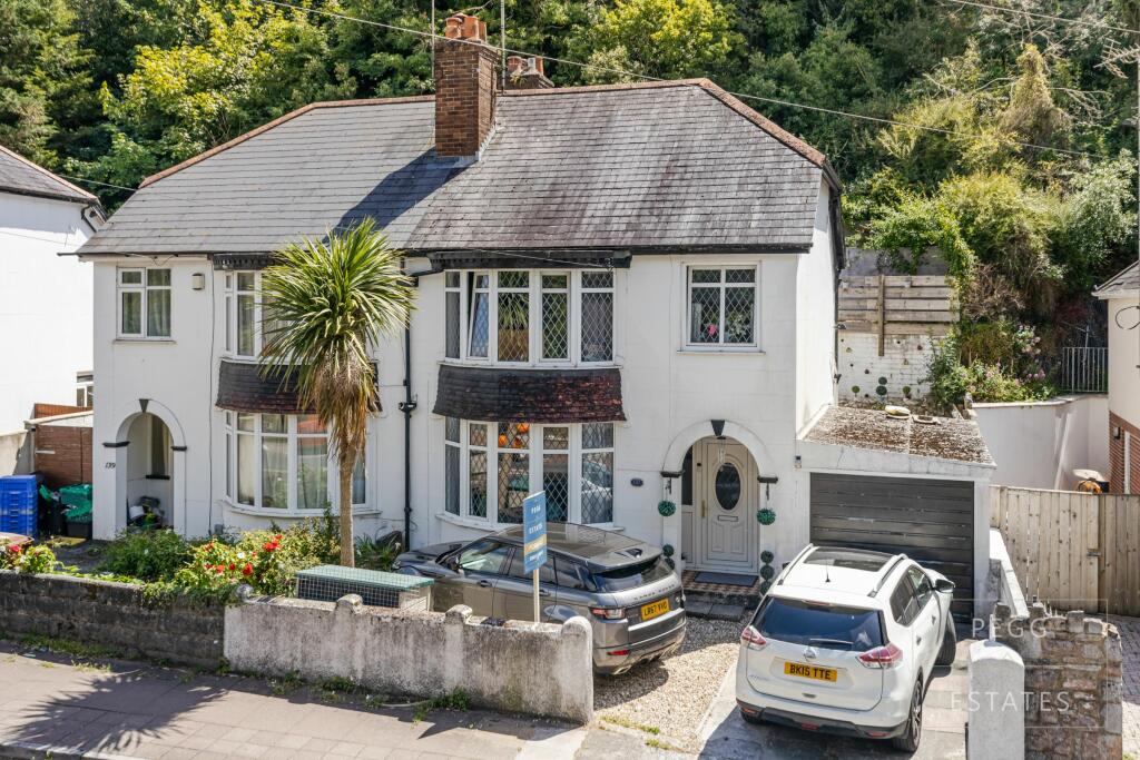 3 bedroom semidetached house for sale in Teignmouth Road, Torquay, TQ1
