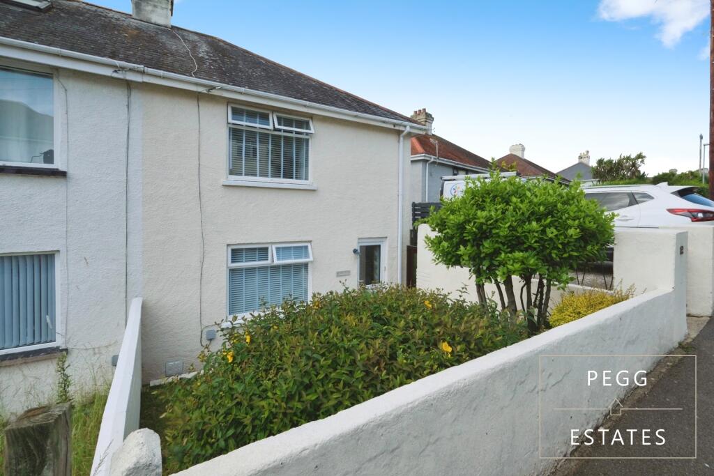 3 bedroom semi-detached house