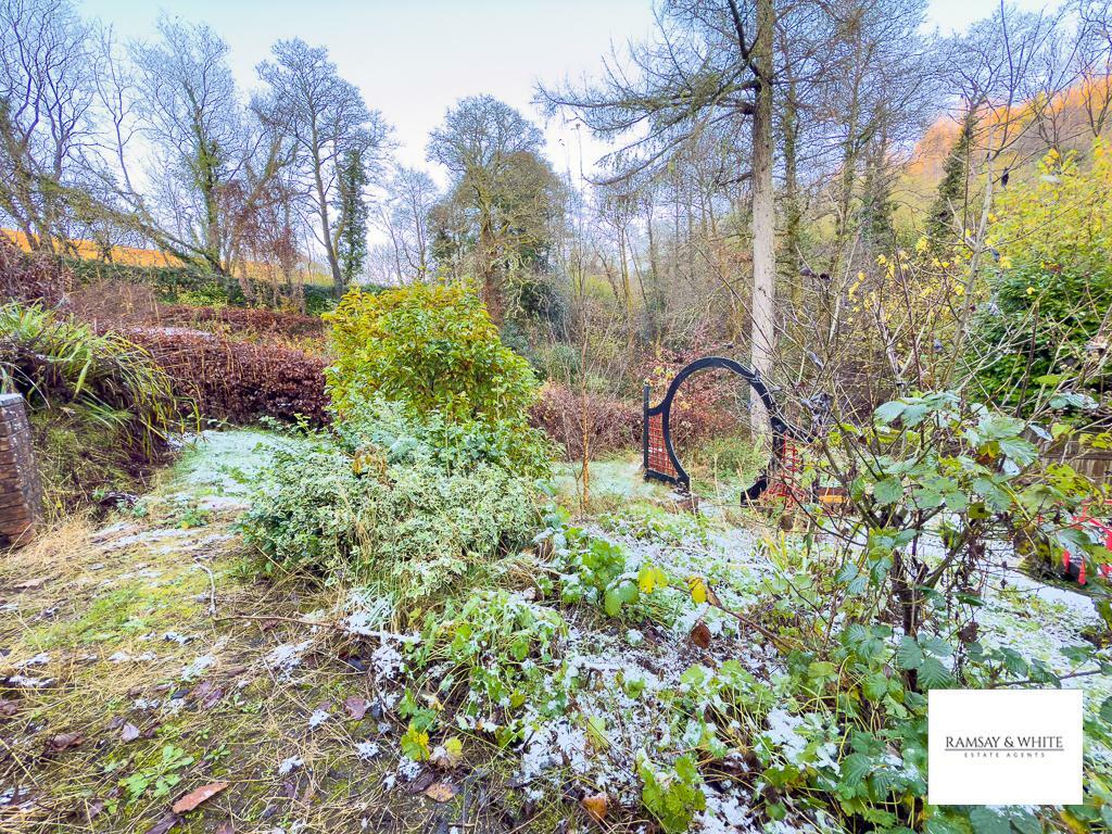 Additional property image - Llanwonno Road, Cwmaman, Aberdare, CF44 6PG