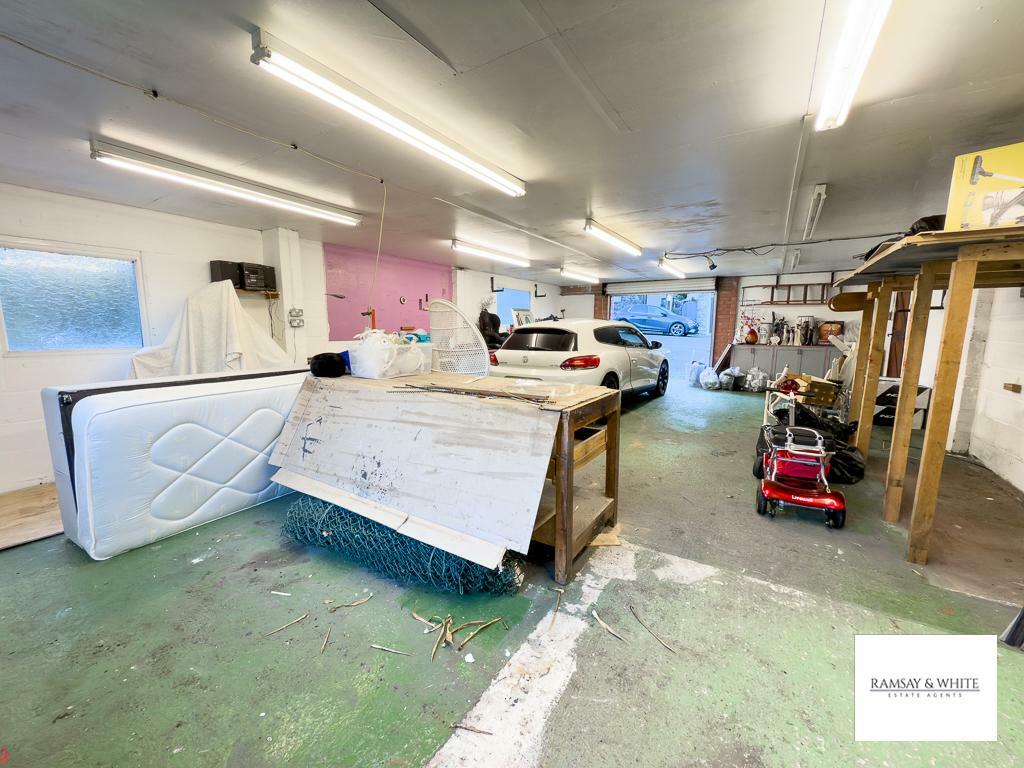 Additional property image - Llanwonno Road, Cwmaman, Aberdare, CF44 6PG