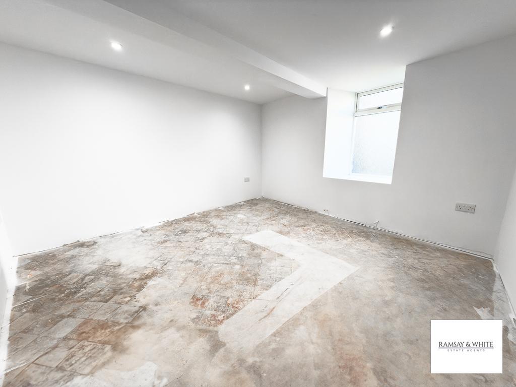 Additional property image - Wind Street, Aberdare, RCT, CF44 7LL