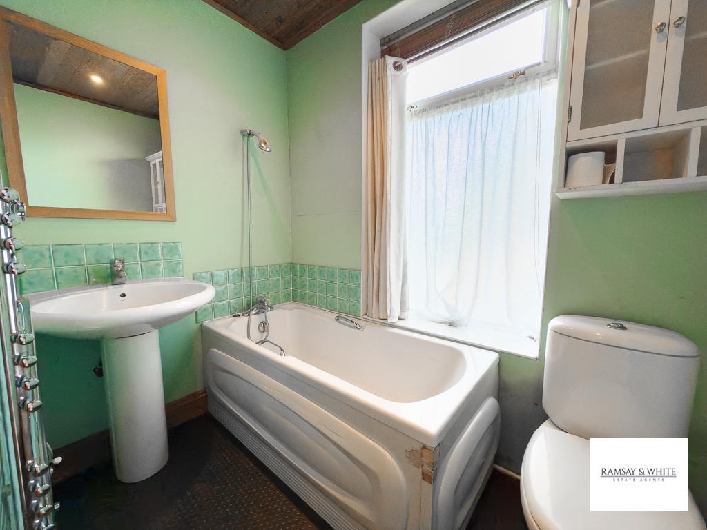 Additional property image - Wind Street, Aberdare, RCT, CF44 7LL