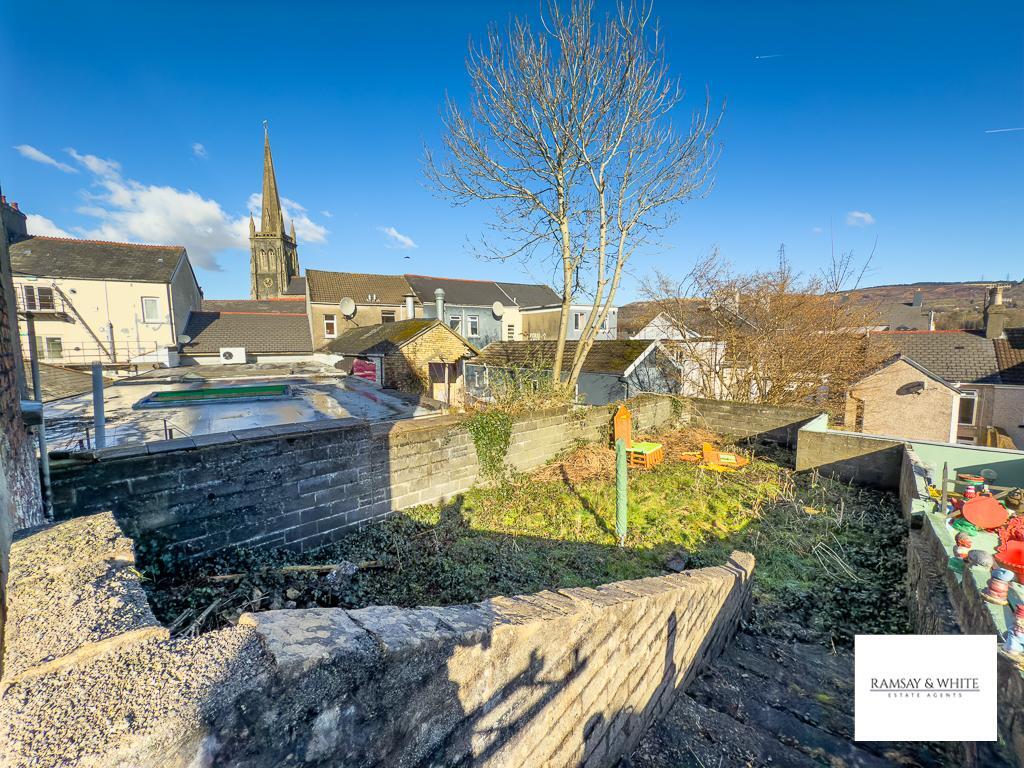 Additional property image - Wind Street, Aberdare, RCT, CF44 7LL