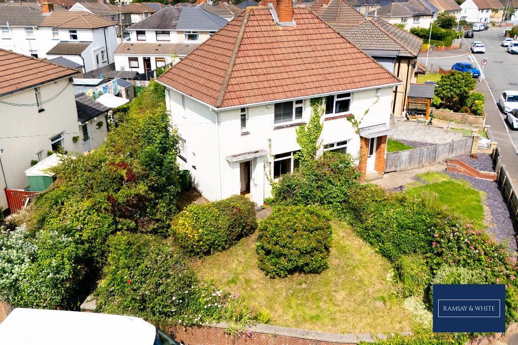 Main image of property: Gwalia Grove, Rhydfelin, Pontypridd, CF37 5PE