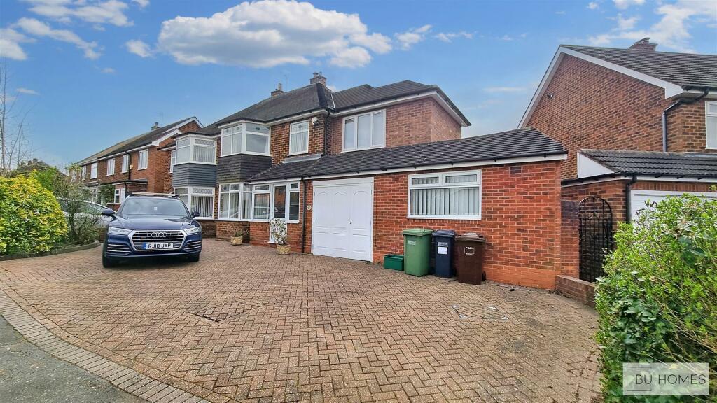 4 bedroom house for sale in Fernhill Road, Solihull, B92