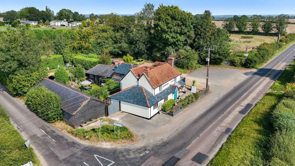 Main image of property: Leckford Hutt, London Road, Stockbridge, SO20 6DE