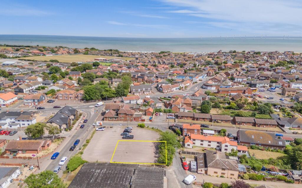 Main image of property: Car Park adjacent to The Kings Arms, West Road, Caister-on-Sea, NR30 5AQ
