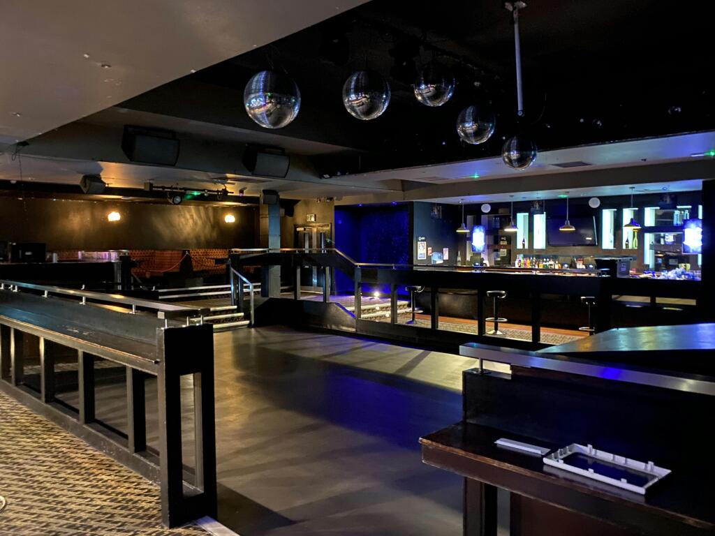 Library internal 2.JPG