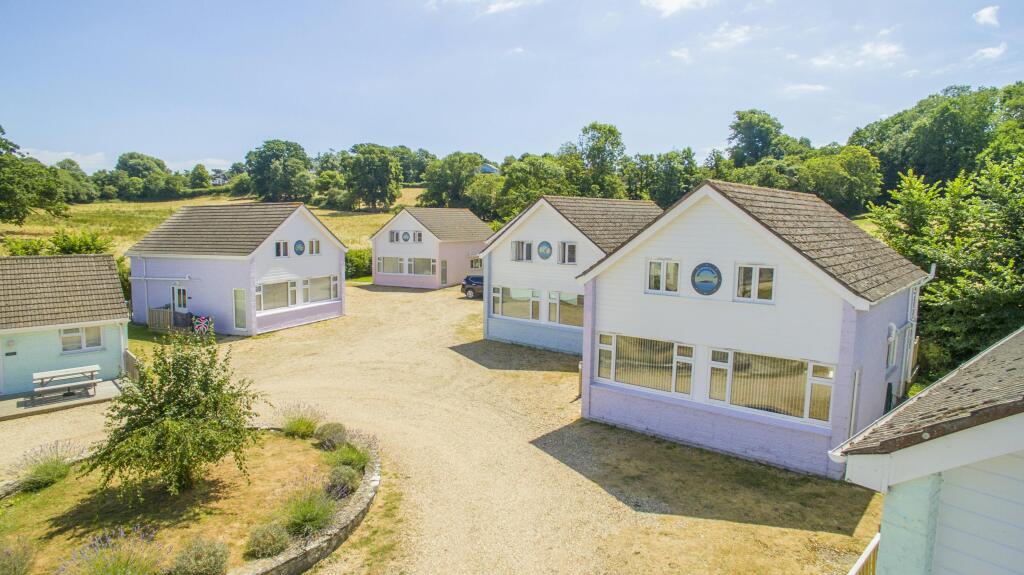 1 View of 4 Beds 4 Bed.jpg