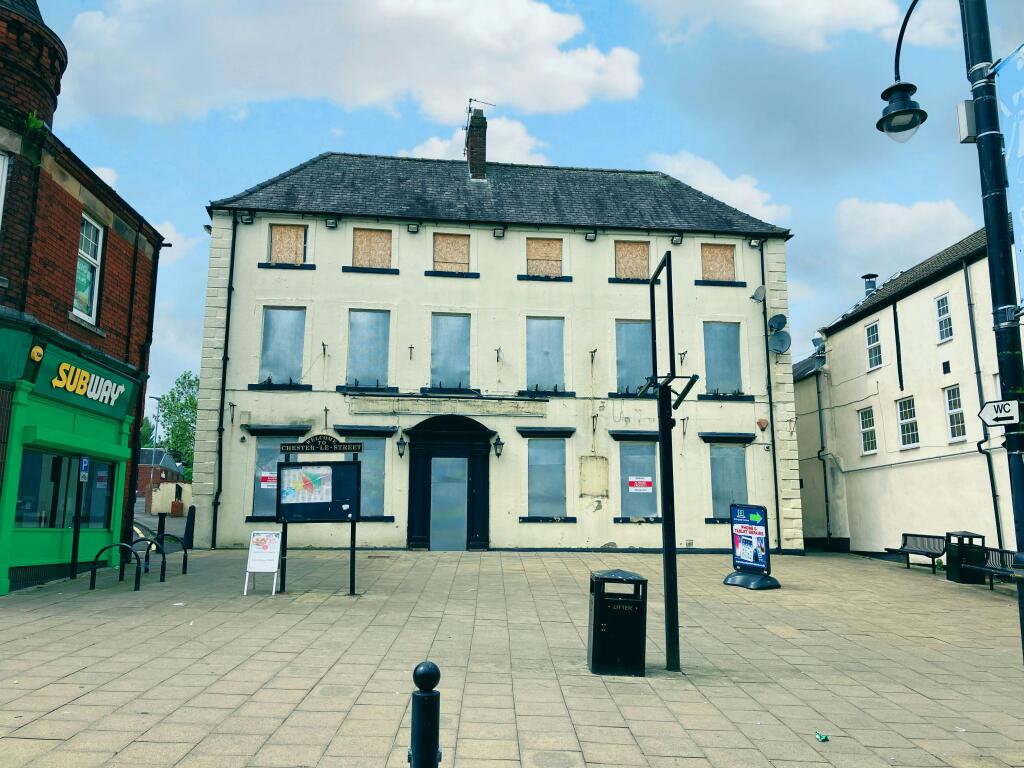 Main image of property: Queens Head, Front Street, Chester Le Street, DH3 3BJ