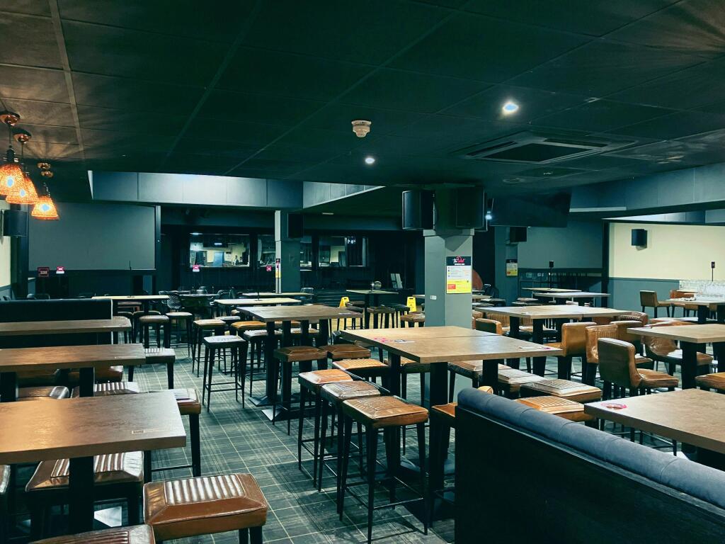 15 Mexb Funct Room.JPG