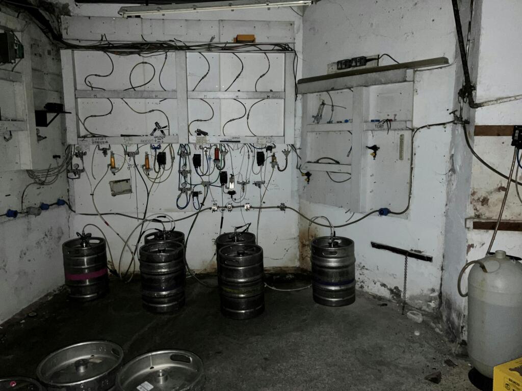 Coll WMC Photo 18.jpg