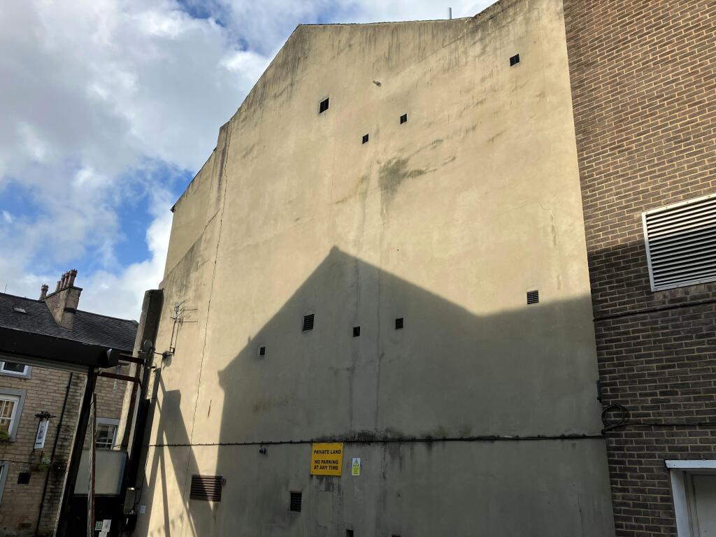 Coll WMC Photo 30.jpg