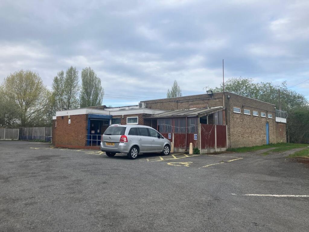 Main image of property: Brandhall Conservative Club, 122 Ashes Road, Oldbury, B69 4RB