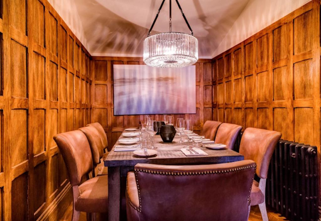 Pub for sale in Harcourt, 32 Harcourt Street, London, W1H 4HX, W1H