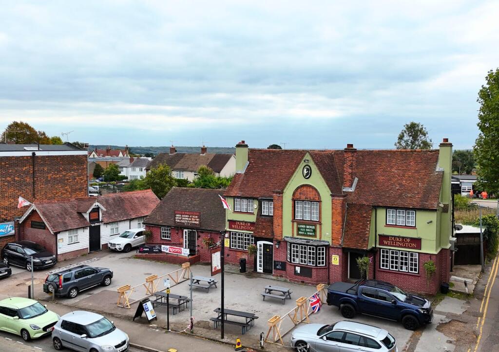 Main image of property: Duke of Wellington, 36 High Street, Epping, CM16 4AE