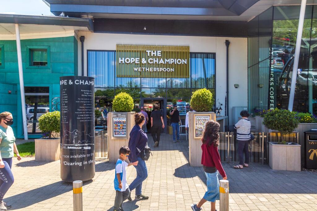 Main image of property: Hope & Champion, Beaconsfield Services, Windsor Road, Beaconsfield, HP9 2SE
