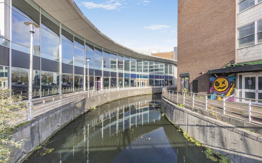 Main image of property: Units 1 & 2 French's Walk, 7 & 9 Springfield Road, Chelmsford, CM2 6JE