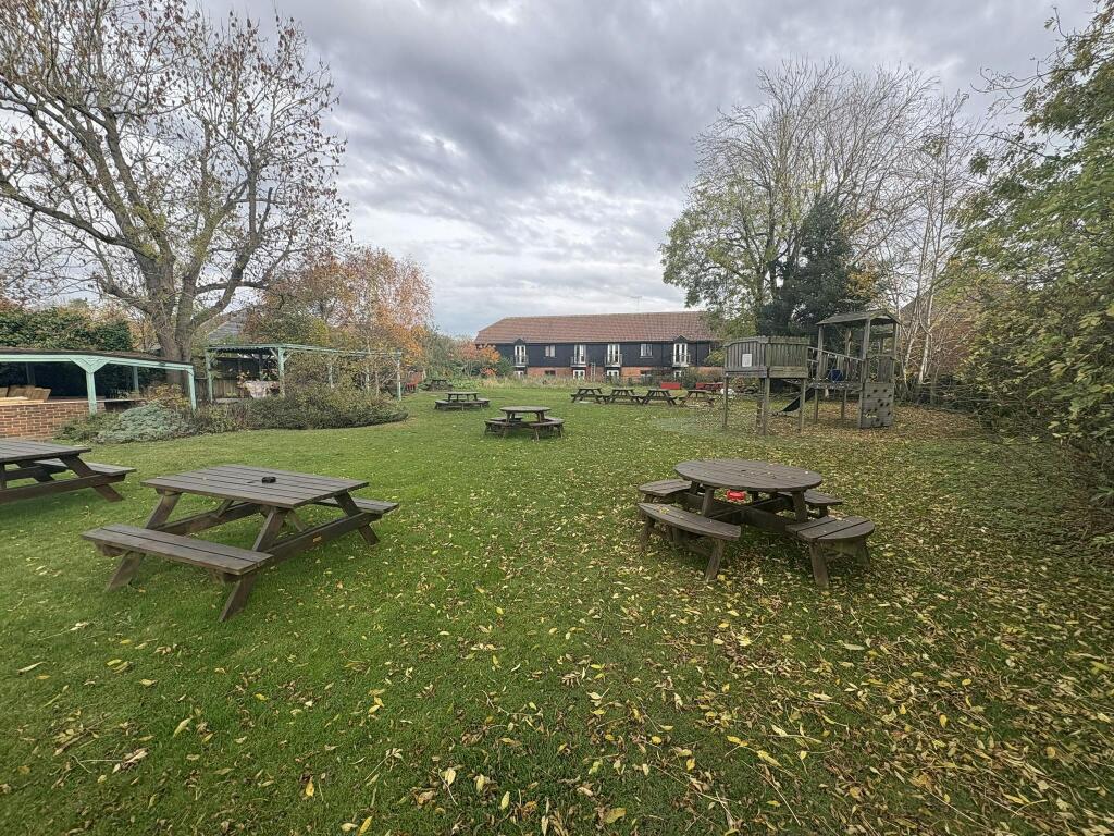 Garden Zoomed out.JPEG