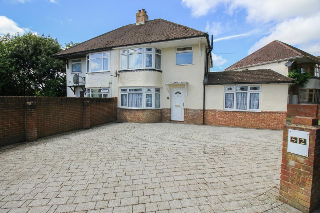 4 bedroom semi-detached house for sale in Cleethorpes Road, Sholing, SO19