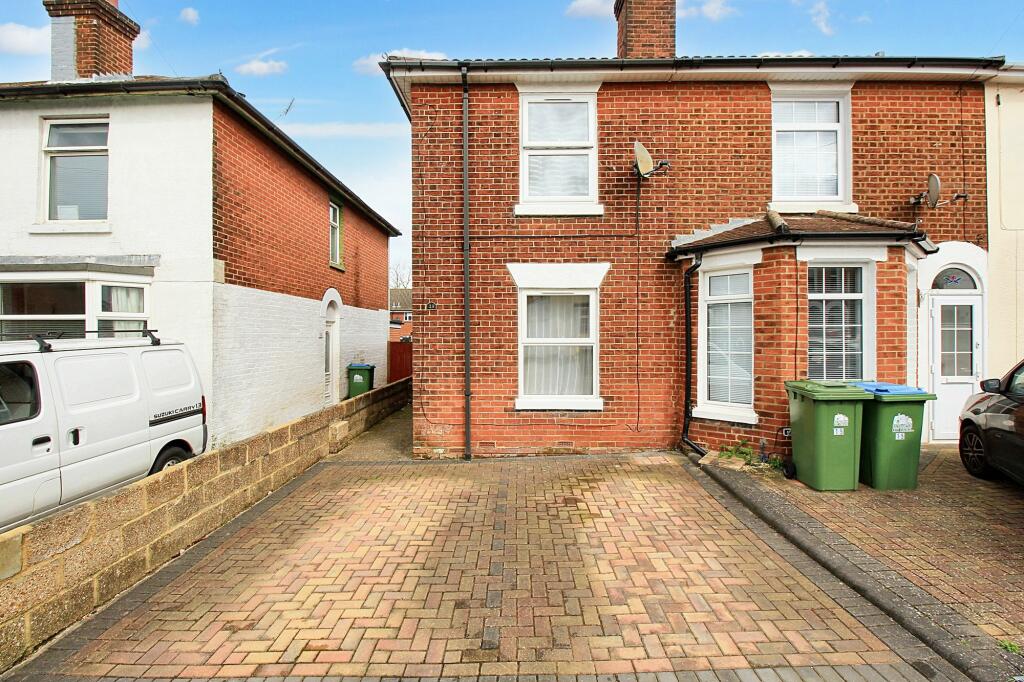 2 bedroom semi-detached house for sale in Florence Road, Woolston, SO19