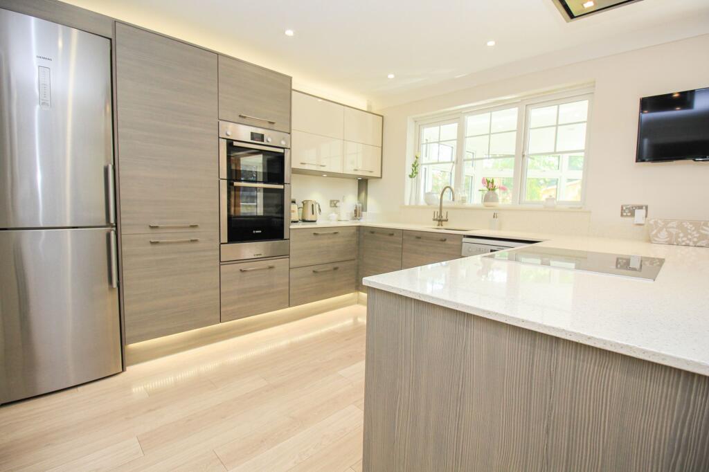 Main image of property: Clifton Gardens, West End, SO18