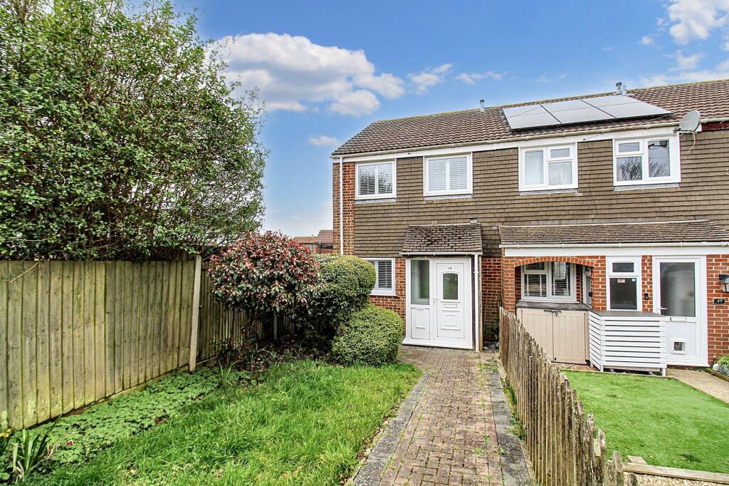 3 bedroom end of terrace house