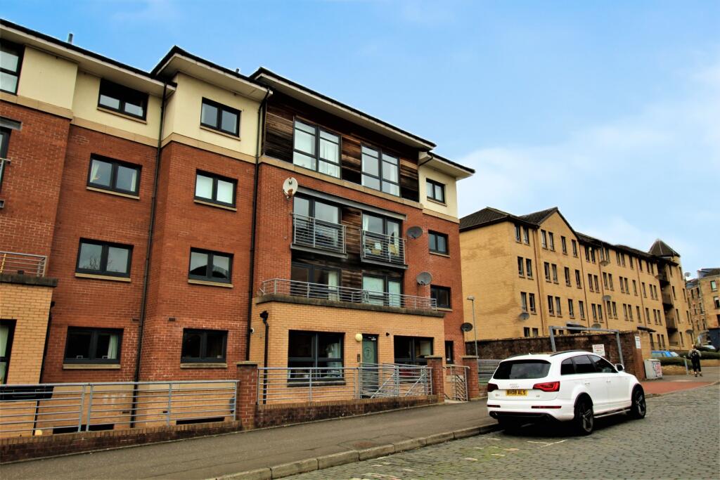 5 bedroom duplex for rent in Lymburn Street HMO, Finnieston, Glasgow, G3