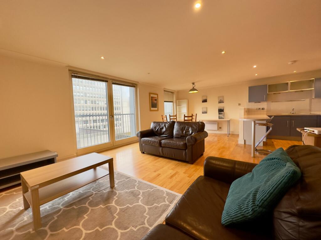 2 bedroom flat for rent in Argyle Street, City Centre, Glasgow, G2