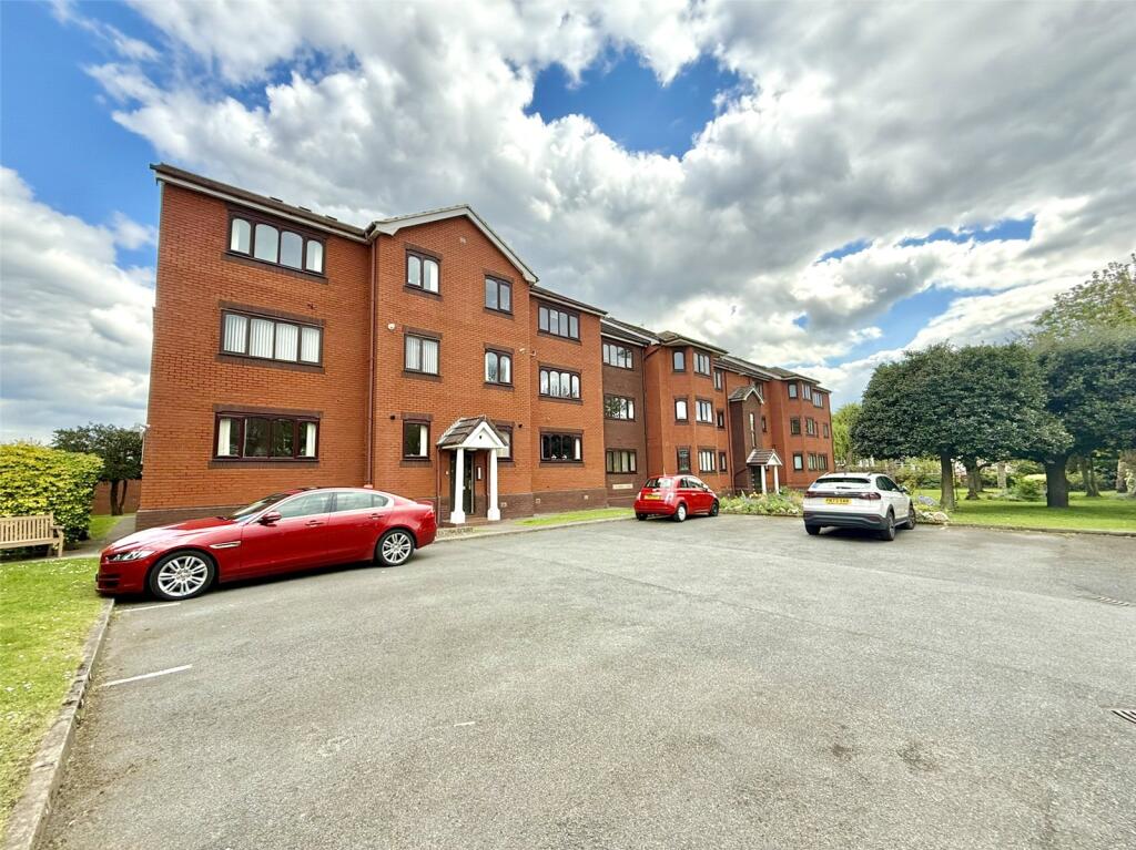 Main image of property: Cavendish Court, Park Avenue, Southport, Southport, PR9