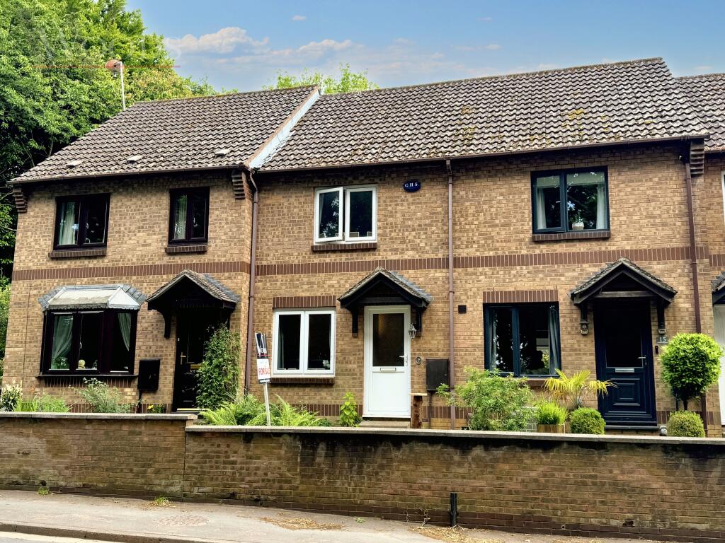 2 bedroom terraced house for sale in Foxhollows Shaldon Road, Newton