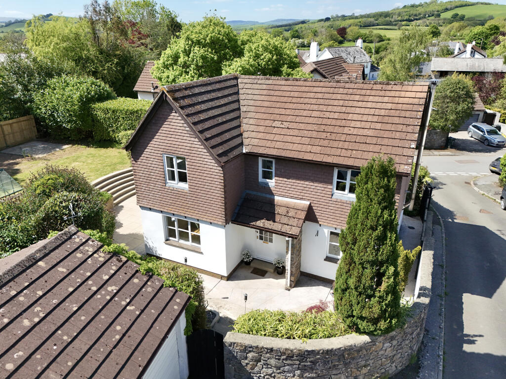 Main image of property: No Place Hill, Broadhempston