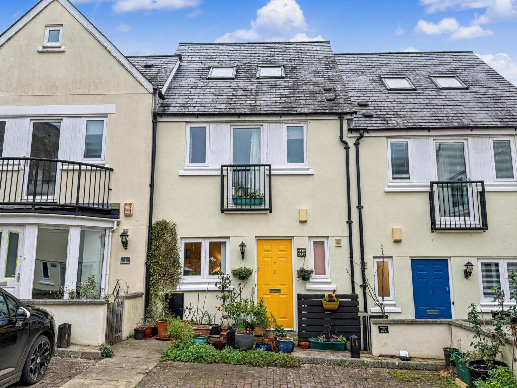 Main image of property: Grove Mews, Totnes