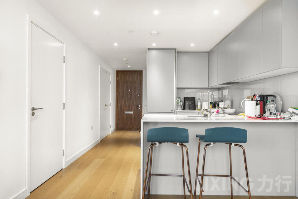 Main image of property: Marsh Wall, Canary Wharf, E14 9GX