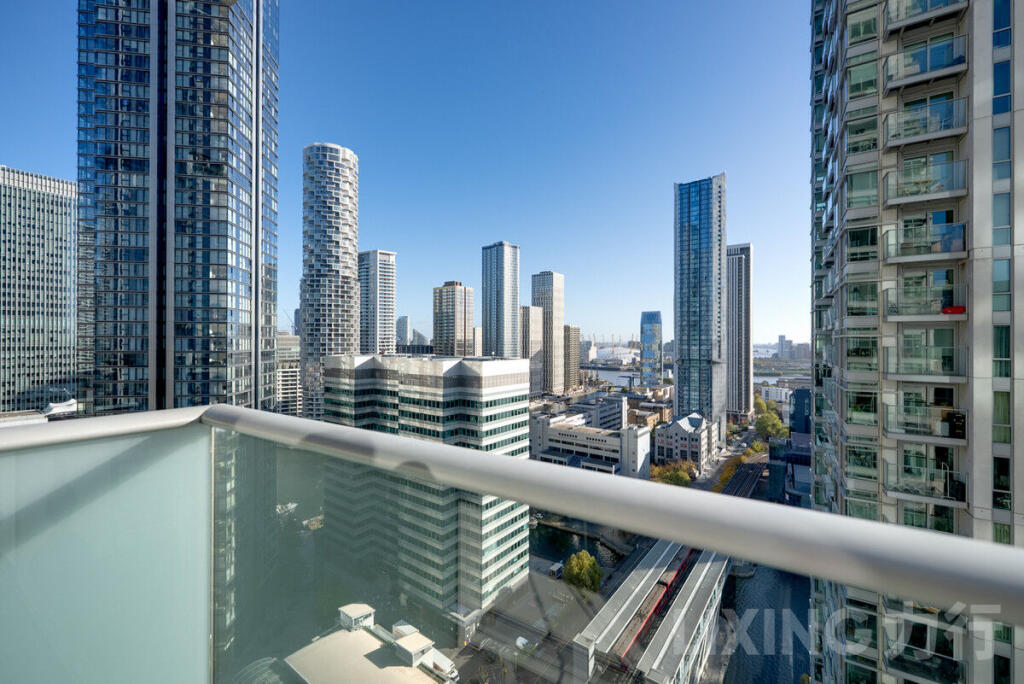 Main image of property: Pan Peninsula Square, Canary Wharf, E14 9HJ
