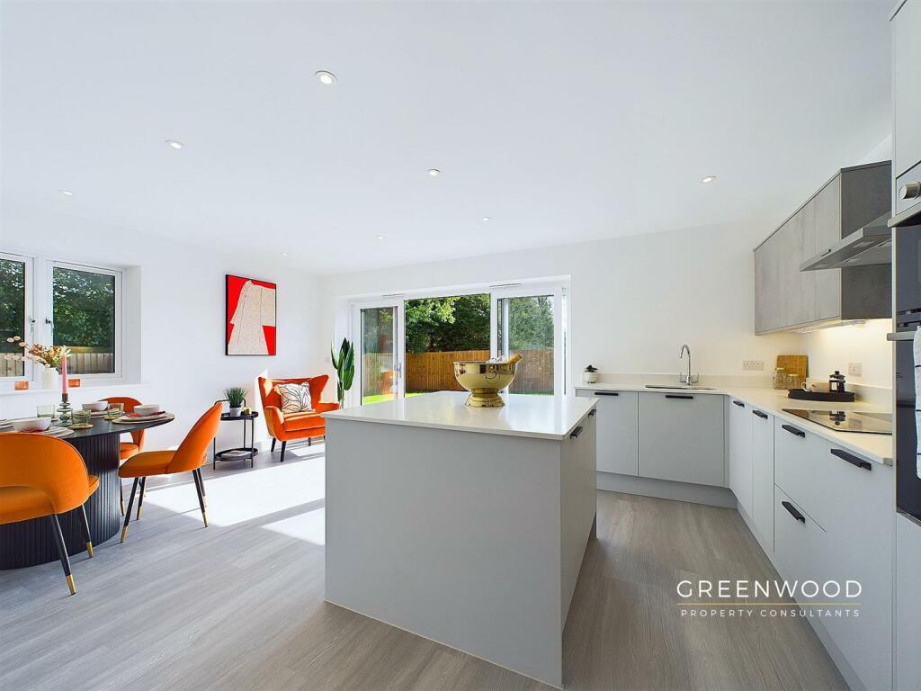 Additional property image - Roman Close, Braintree Road, Gosfield, Essex