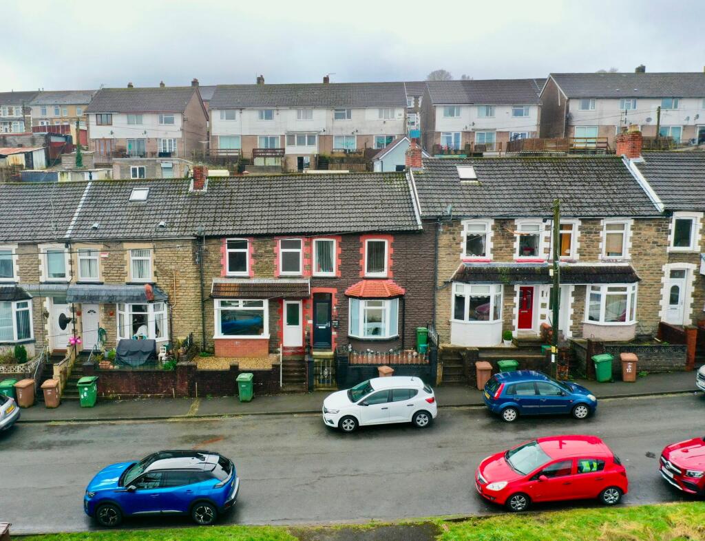 3 bedroom terraced house for sale in Upper North Road, Bargoed, CF81