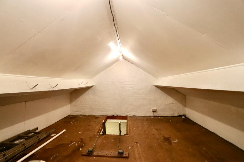 Additional property image - Oakland Street, Bedlinog, CF46