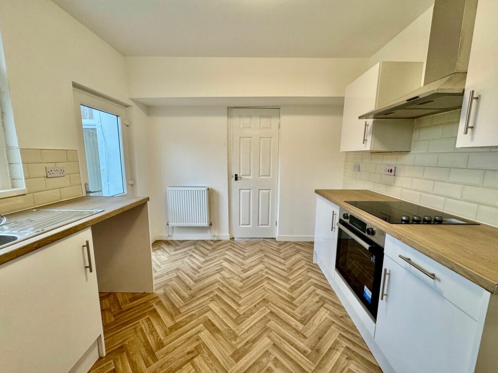 Additional property image - Baldwin Street, Bargoed, CF81