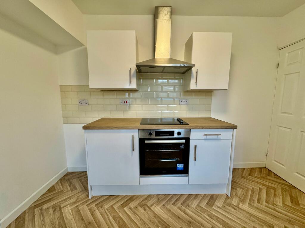 Additional property image - Baldwin Street, Bargoed, CF81