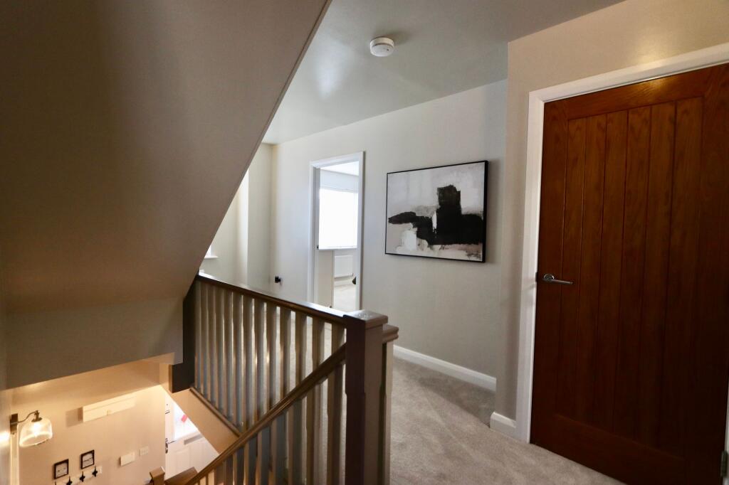 Additional property image - Trem Yr Afon, Cefn Hengoed, CF82