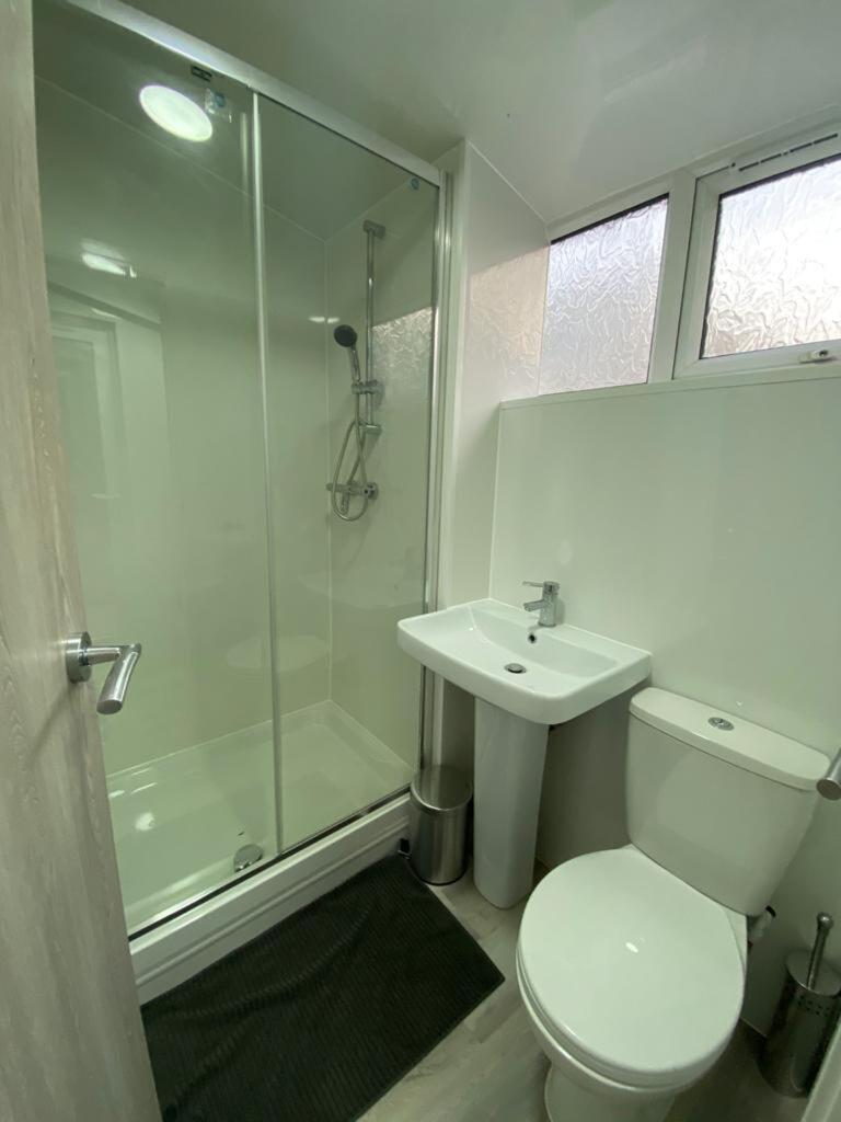 Additional property image - Daniel Street, Cardiff, CF24